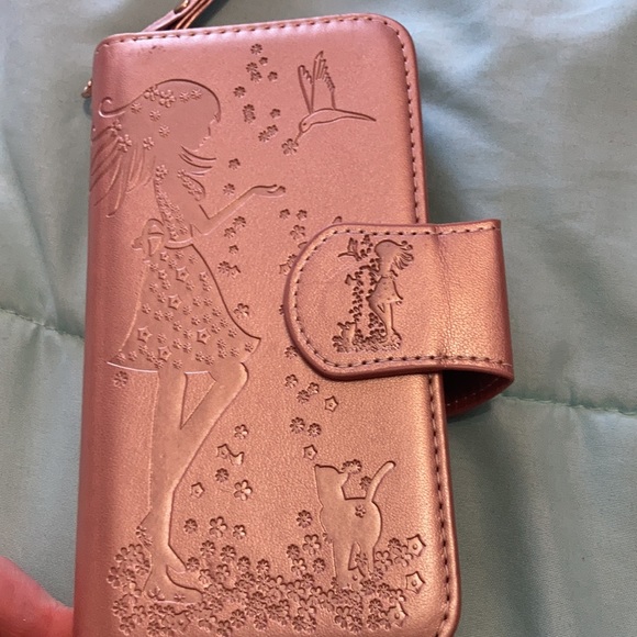 Phone case - Picture 3 of 3